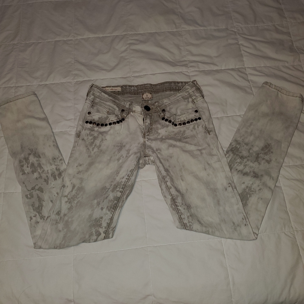 Decree size 3 juniors acid wash super skinny jeans